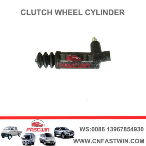 Clutch Wheel Cylinder for Toyota HILUX VII Pickup INNOVA I 31470-0K040